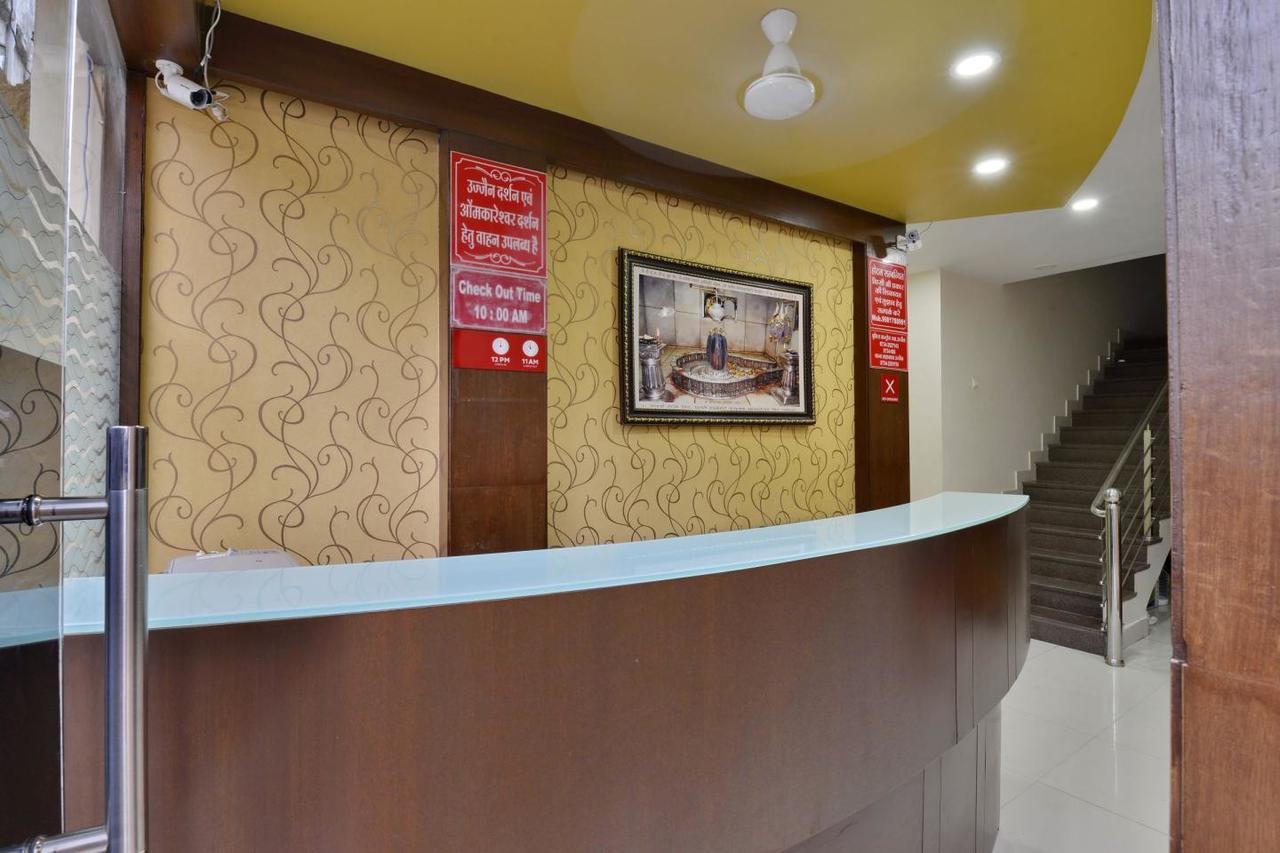 Hotel Amar Palace Ujjain Bagian luar foto